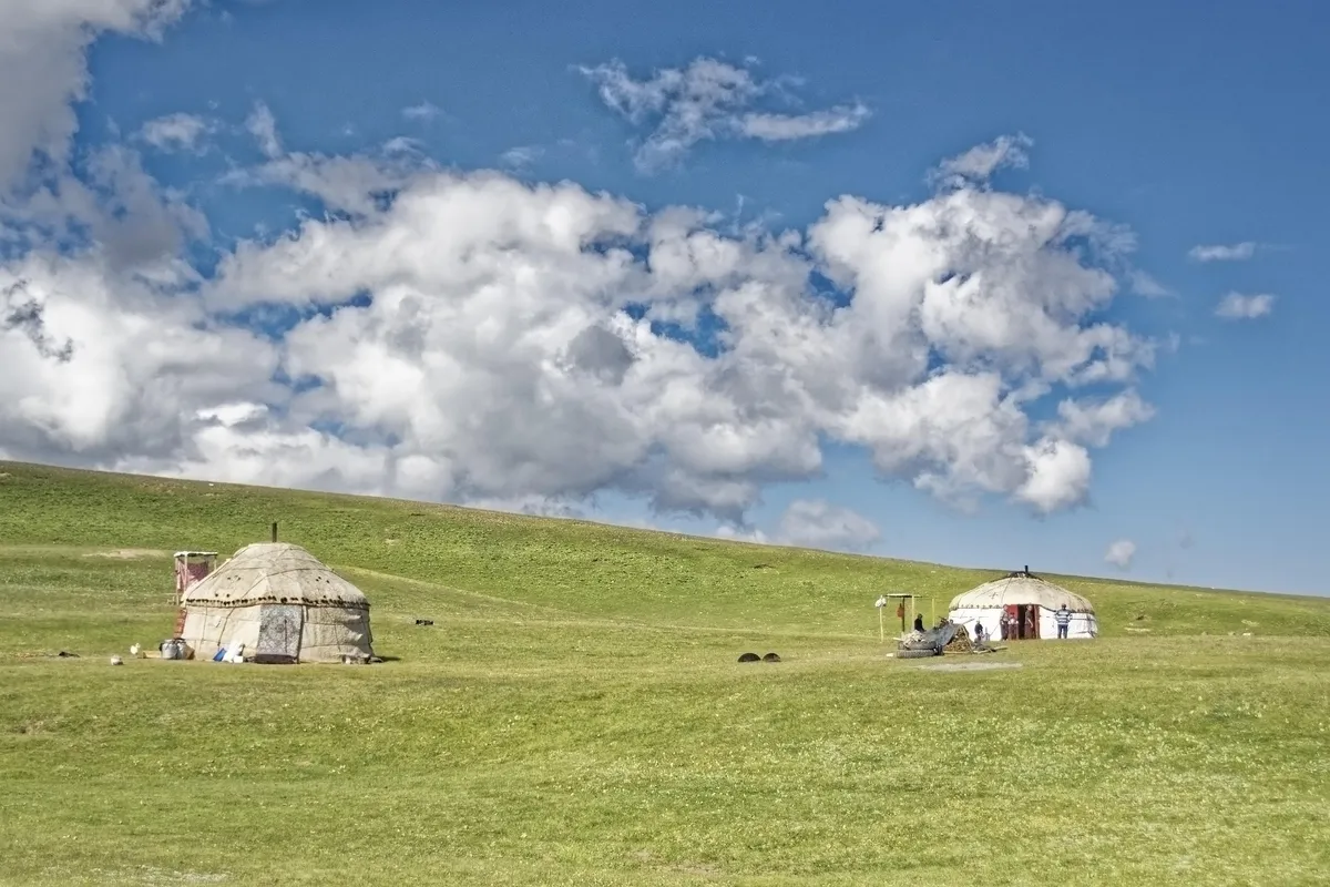 Kyrgyzstan Mountain & Lake Escape, photo 4